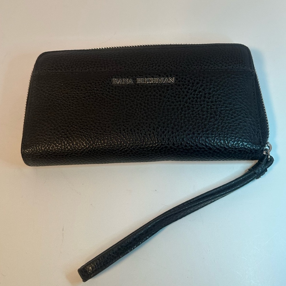 Dana Buchman wristlet